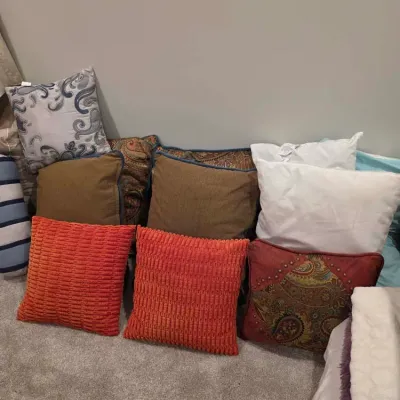 Sale Photo Thumbnail #174
