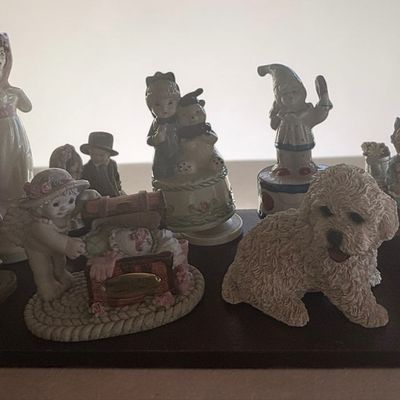 Sale Photo Thumbnail #344