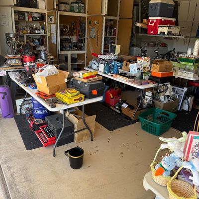 Estate sale photo