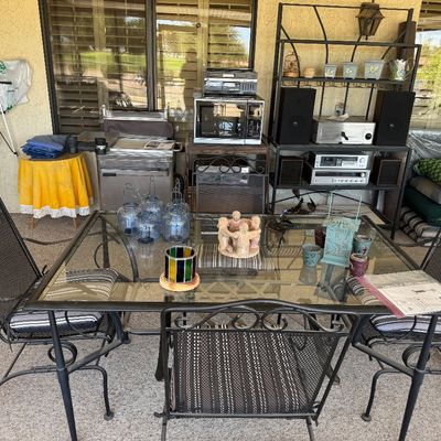 Estate sale photo