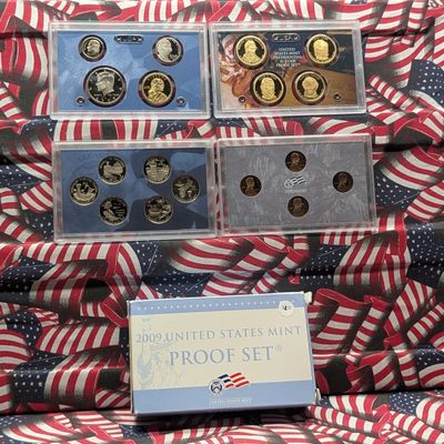Sale Photo Thumbnail #351: 2009-S United States Mint Proof Set - with Territorial Quarters, Presidential Dollars and Bicentennial Lincoln Cents in OGP No COA