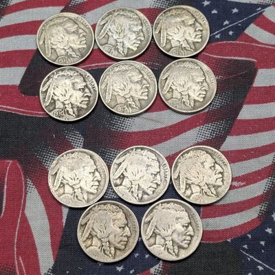 Sale Photo Thumbnail #25: (11) Indian Head Buffalo Nickels, (2) 1929-S, 1926-S, 1930-S, 1918, 1937-D and (5) No Dates