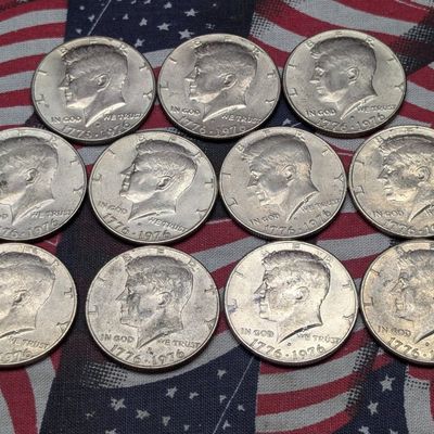 Sale Photo Thumbnail #61: (11) 1976 Kennedy Half Dollars, 3-P and 8-D
