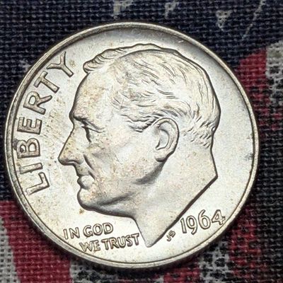 Sale Photo Thumbnail #79: 1964 Unc. Roosevelt 90% Silver Dime with Split Bands