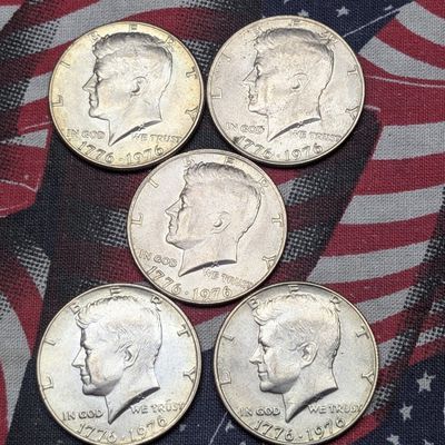 Sale Photo Thumbnail #89: (5) 1976 Bicentennial Kennedy Half Dollars