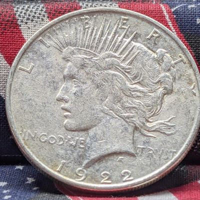 Sale Photo Thumbnail #119: 1922-D Peace Dollar - 90% Silver