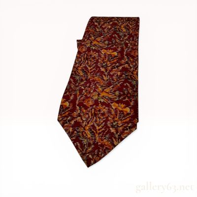 Sale Photo Thumbnail #526: Salvatore Ferragamo Italian Woven Silk Necktie