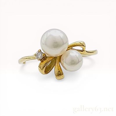 Sale Photo Thumbnail #441: Mikimoto 18K Yellow Gold Cultured 4.5/5.6mm Pearl and Diamond Bypass Ring