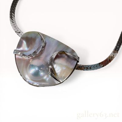 Sale Photo Thumbnail #490: Sterling Silver and Large Blister Pearl Integrated Pendant Necklace