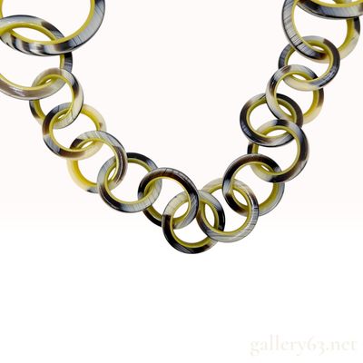 Sale Photo Thumbnail #119: Hermes Graduated Water Buffalo Horn Interlocking Ring Necklace with Sterling Silver Clasp