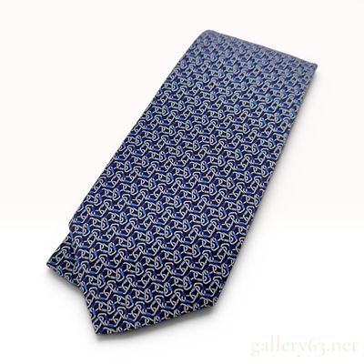 Sale Photo Thumbnail #396: Hermes Paris Silk Necktie Model 645960 TA Climbing Carabiner Motif