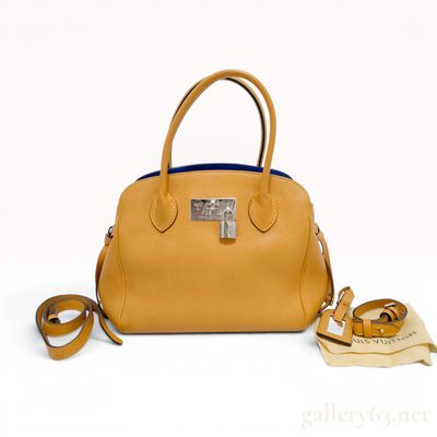 Sale Photo Thumbnail #287: Louis Vuitton Milla PM Taurillon Leather Handbag