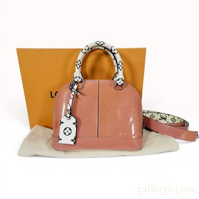 Sale Photo Thumbnail #115: Louis Vuitton Monogram Vernis Alma BB Handbag with Box