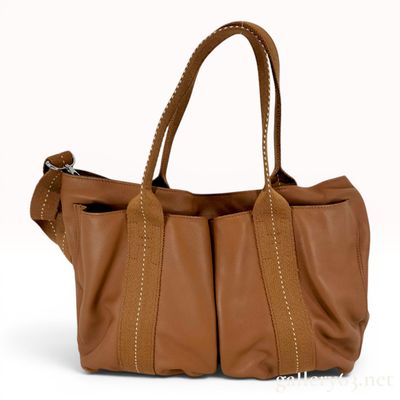 Sale Photo Thumbnail #281: Hermes Caravan Horizontal Brown Leather Tote Bag