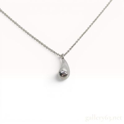 Sale Photo Thumbnail #400: Tiffany and Co. Elsa Peretti Sterling Silver Teardrop Pendant Necklace