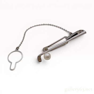 Sale Photo Thumbnail #483: Mikimoto Sterling Silver and Akoya Pearl Golf Club Tie Clip