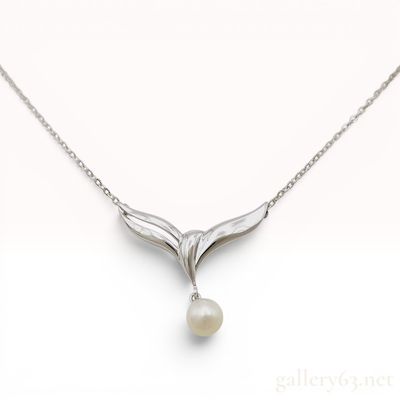 Sale Photo Thumbnail #32: Mikimoto Sterling Silver and Akoya Pearl Pendant Necklace