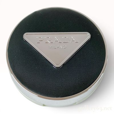Sale Photo Thumbnail #369: Prada Augmented Skin Reveal Mesh Cushion Foundation LN10 5g Sample Size