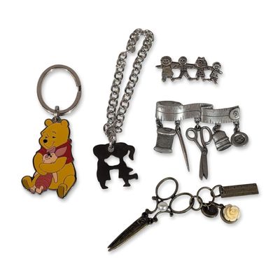 Sale Photo Thumbnail #143: 5pc Vintage Style Brooches and Character Keychains
