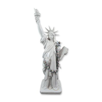 Sale Photo Thumbnail #12: Lladro Spanish Glazed Porcelain Statue of Liberty Figurine