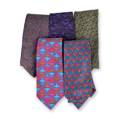 Sale Photo Thumbnail #434: 5pc Alexander Julian & Unbranded Assorted Silk Neckties