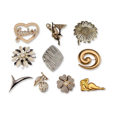 Sale Photo Thumbnail #241: 10pc Assortment of Vintage and Contemporary Costume Jewelry Brooches