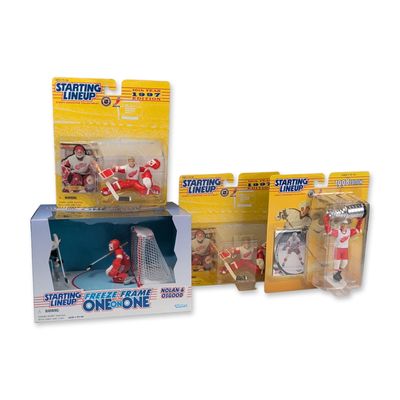 Sale Photo Thumbnail #272: 4pc Kenner Starting Lineup NHL Figures and Playset