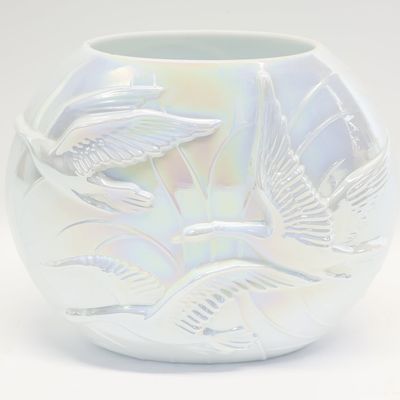 Sale Photo Thumbnail #212: Phoenix Glass Opalescent Pillow Vase with Geese