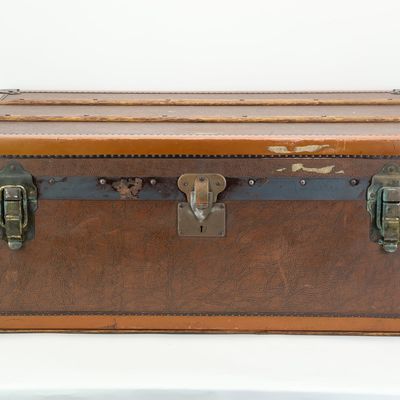 Sale Photo Thumbnail #215: Antique Traveling Louis Vuitton Brown Steamer Trunk