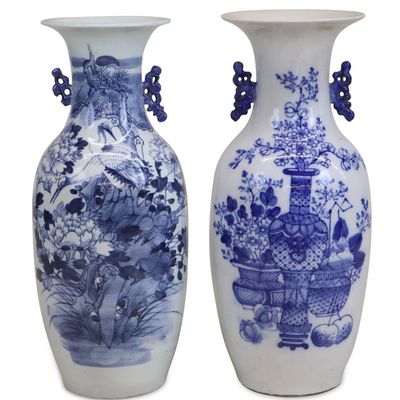 Sale Photo Thumbnail #354: Pair of Chinese Blue and White Floor Vases