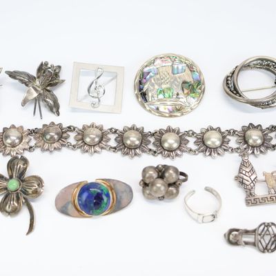 Sale Photo Thumbnail #95: Group of Assorted Sterling Silver Ladies Jewelry