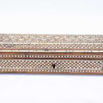 Sale Photo Thumbnail #220: Vintage Bone Inlaid Middle Eastern Paint Brush Box