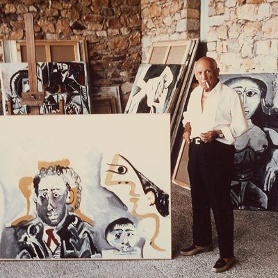 Sale Photo Thumbnail #155: Alexander Liberman "Picasso" Ektacolor 1965