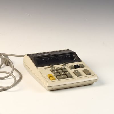 Canon Canola L100S Desktop Electronic Calculator