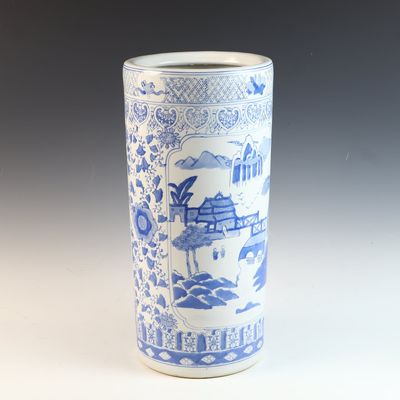 Chinese Style Blue and White Porcelain Umbrella Stand