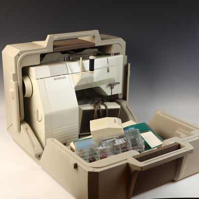 Bernina Record 930 Electronic Sewing Machine with Original Case and Accessories