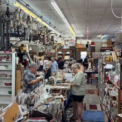 Sale Photo Thumbnail #16
