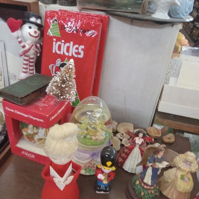 Sale Photo Thumbnail #125