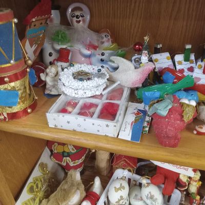 Sale Photo Thumbnail #378