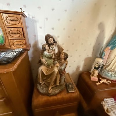Sale Photo Thumbnail #157