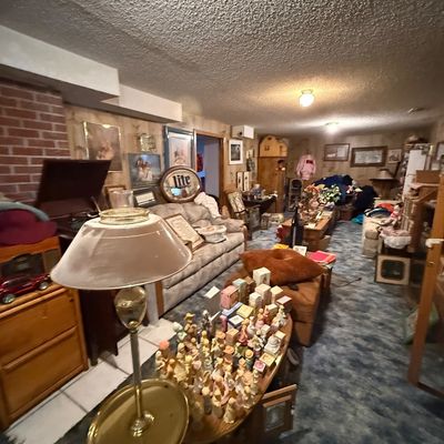 Sale Photo Thumbnail #280