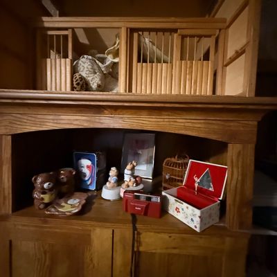 Sale Photo Thumbnail #250