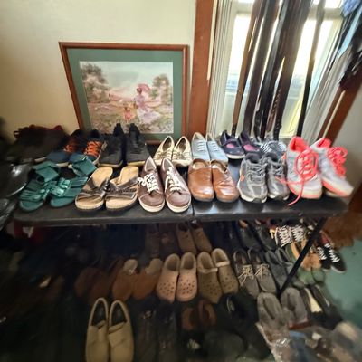 Sale Photo Thumbnail #159