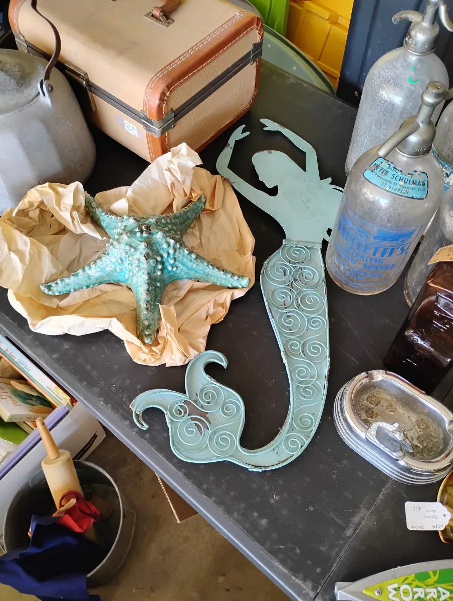 Estate Sale: 💟 Old Fashion Five-and-Dime Yard Sale 💟 1 Amazing Day Only !