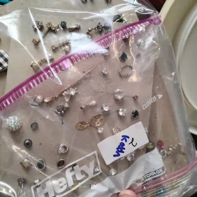 Sale Photo Thumbnail #25