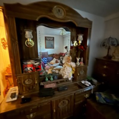 Sale Photo Thumbnail #273