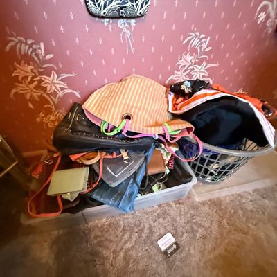 Sale Photo Thumbnail #145