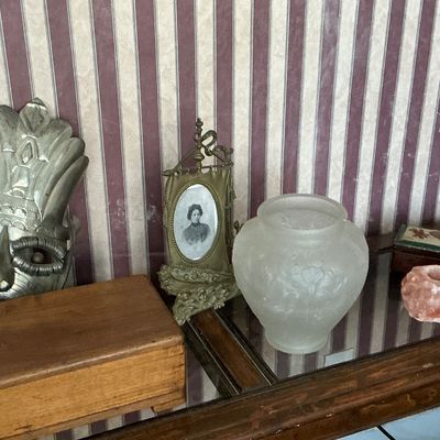 Sale Photo Thumbnail #77