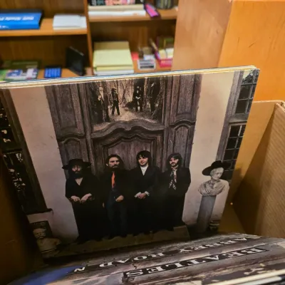 Sale Photo Thumbnail #35