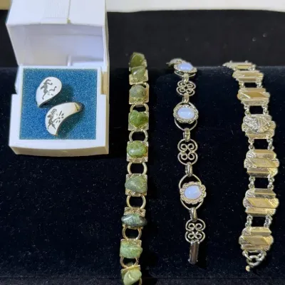 Sale Photo Thumbnail #63